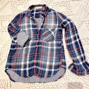 Bella Dahl 1 pocket button down shirt